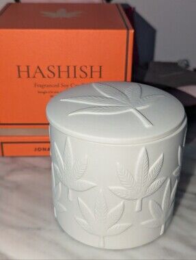NWT Jonathan Adler Hashish Candle - Bisque White - Retired